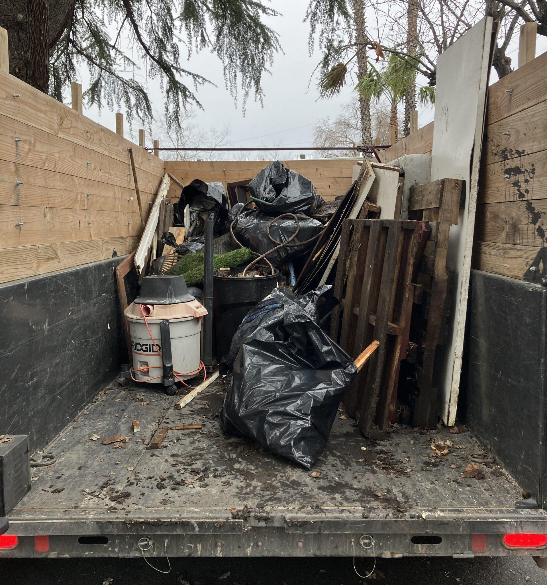 The Ultimate Guide to Hiring A Junk Removal Company 3 image 67207937 scaled e1674489638968