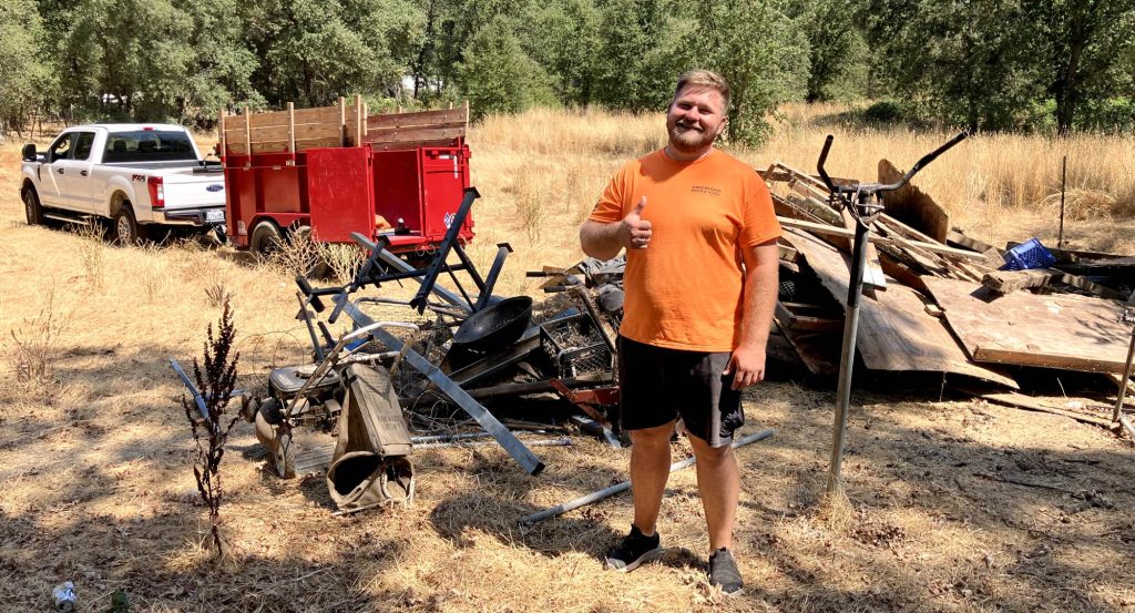 junk removal pile of metal